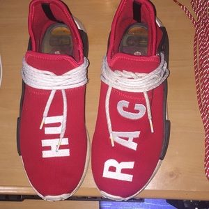 Human races (red)